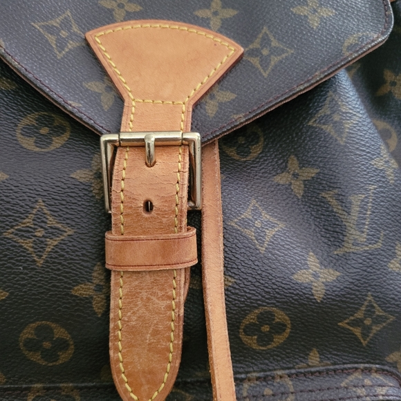 Montsouris Lv Authentic ❣️ - Picture 2 of 12